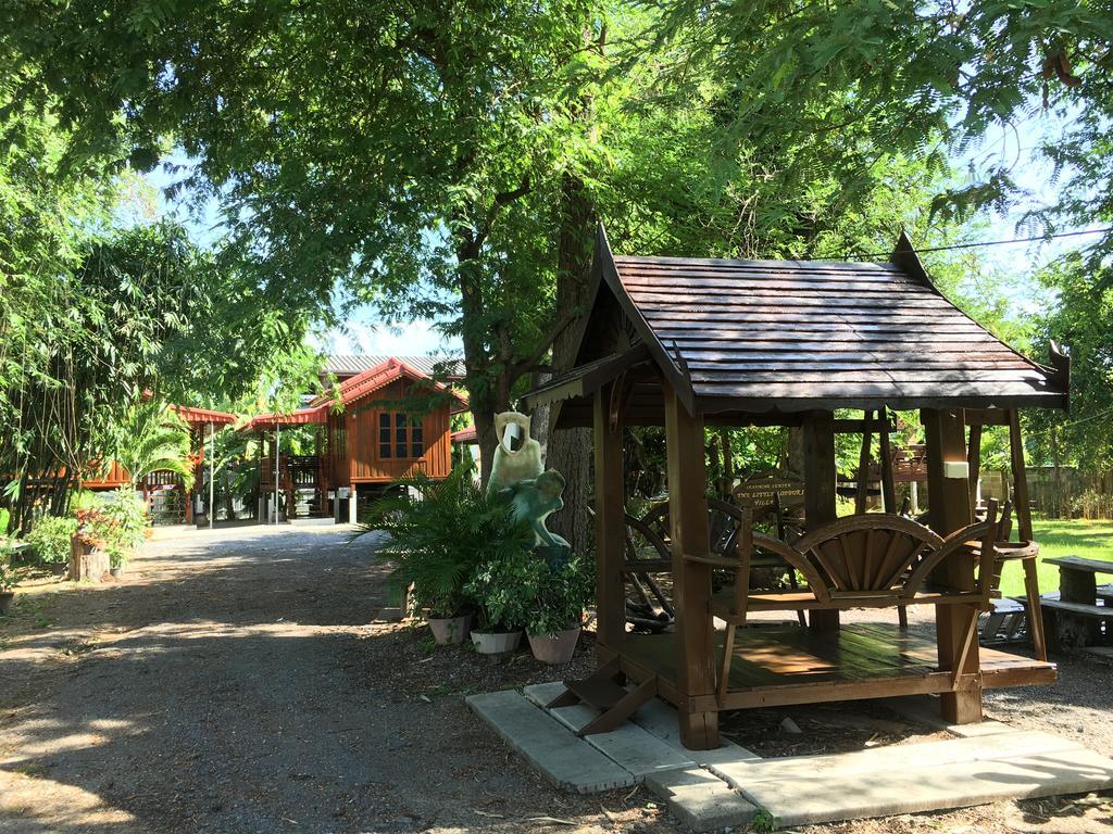 华富里府小村庄民宿 Lop Buri 外观 照片